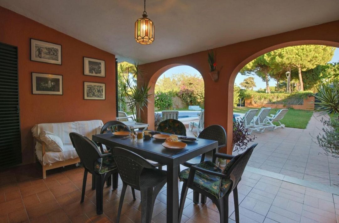 Casa con piscina privada Vistahermosa